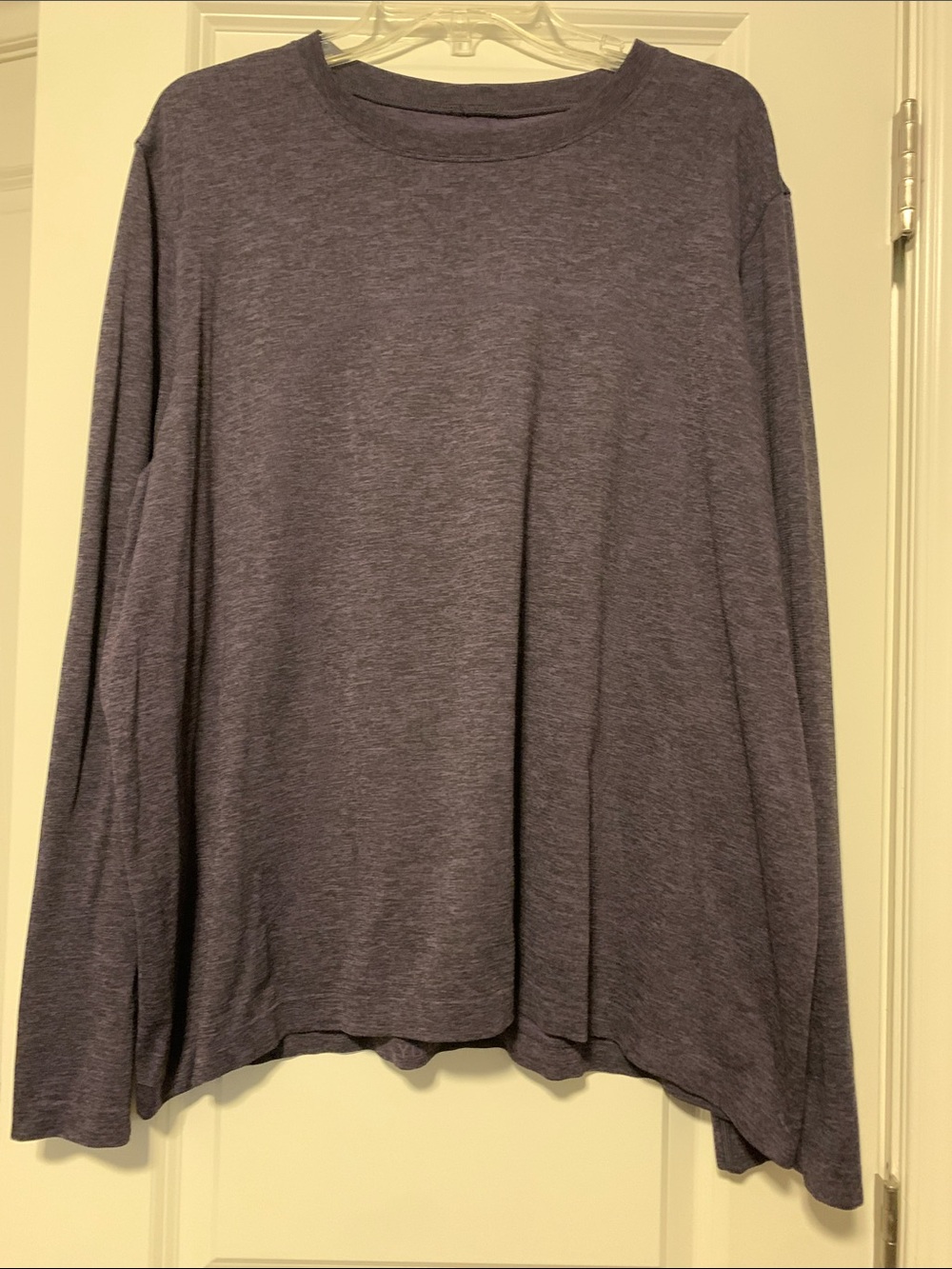 Lululemon Relaxed Fit Swiflty Atmospheric Purple, Sz 14, Excellent Condition